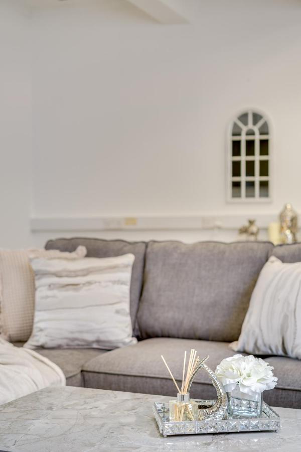 Boutique Apartments Брадфорт Екстериор снимка